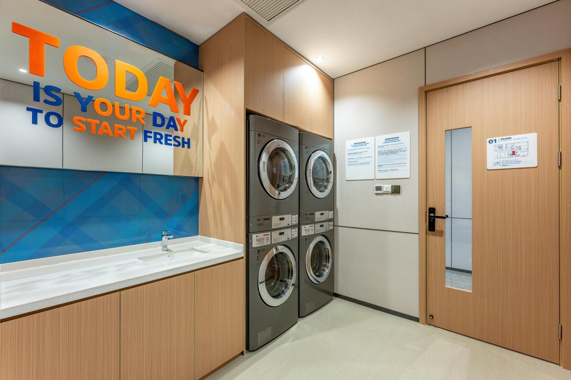 Holiday Inn Express Taizhou City Center By Ihg Buitenkant foto